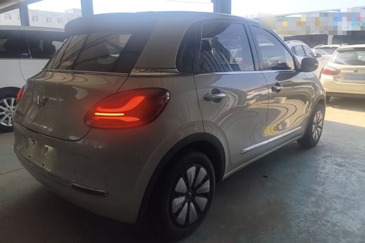 Used Wuling Bingo 2023 203km Comfort Edition Rear Right 45 Deg