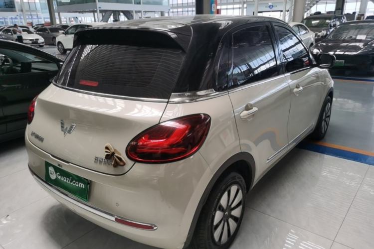 Used Wuling Bingo 2023 203km Comfort Edition Rear Right 45 Deg