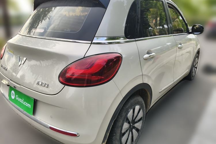 Used Wuling Bingo 2023 203km Comfort Edition Rear Right 45 Deg