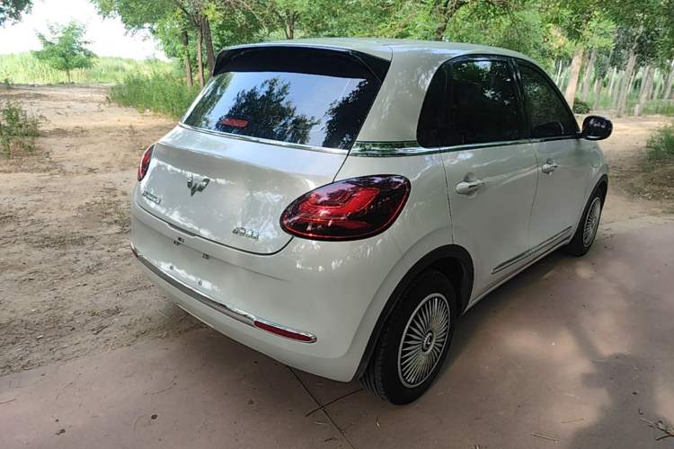 Used Wuling Bingo 2023 203km Comfort Edition Rear Right 45 Deg