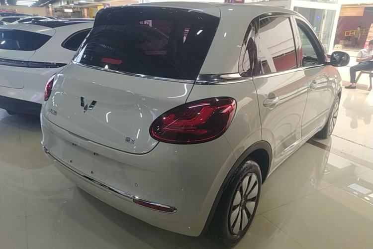 Used Wuling Bingo 2023 203km Comfort Edition Rear Right 45 Deg