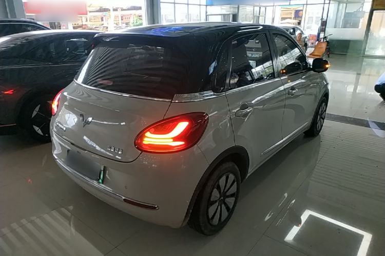 Used Wuling Bingo 2023 333 km Enjoyment Version Rear Right 45 Deg