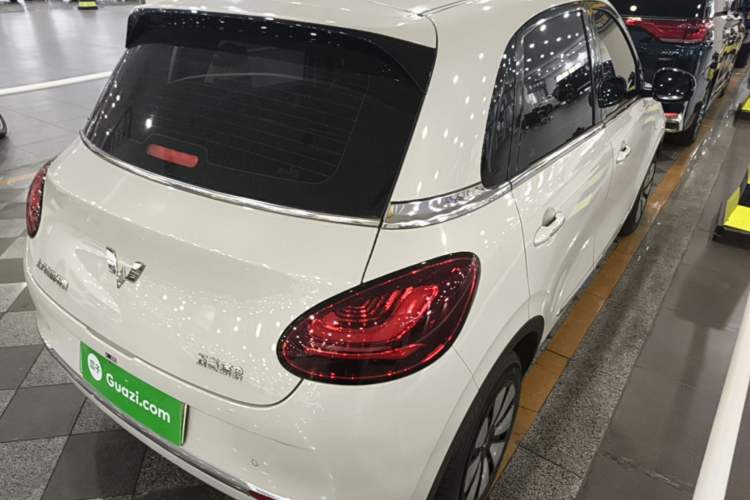 Used Wuling Bingo 2023 333 km Enjoyment Version Rear Right 45 Deg