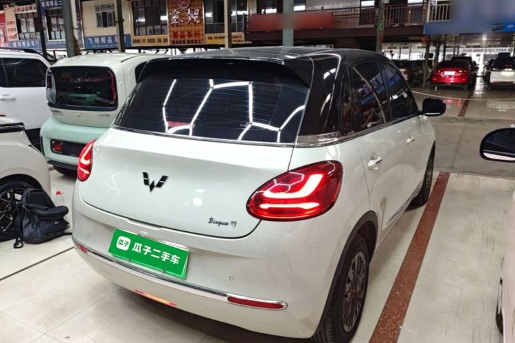 Used Wuling Bingo 2023 333 km Lingxi Connected Version Rear Right 45 Deg