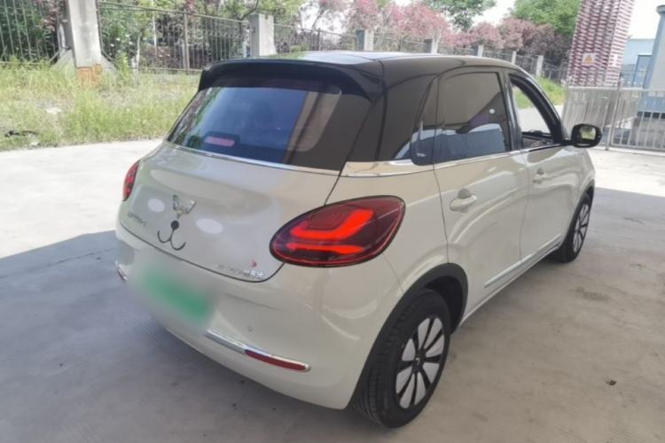 Used Wuling Bingo 2023 203km Comfort Edition Rear Right 45 Deg