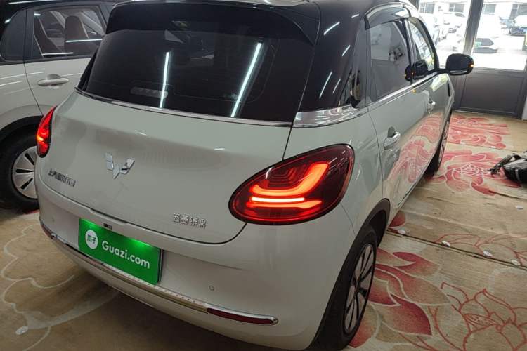 Used Wuling Bingo 2023 333 km Lingxi Connected+ Version Rear Right 45 Deg
