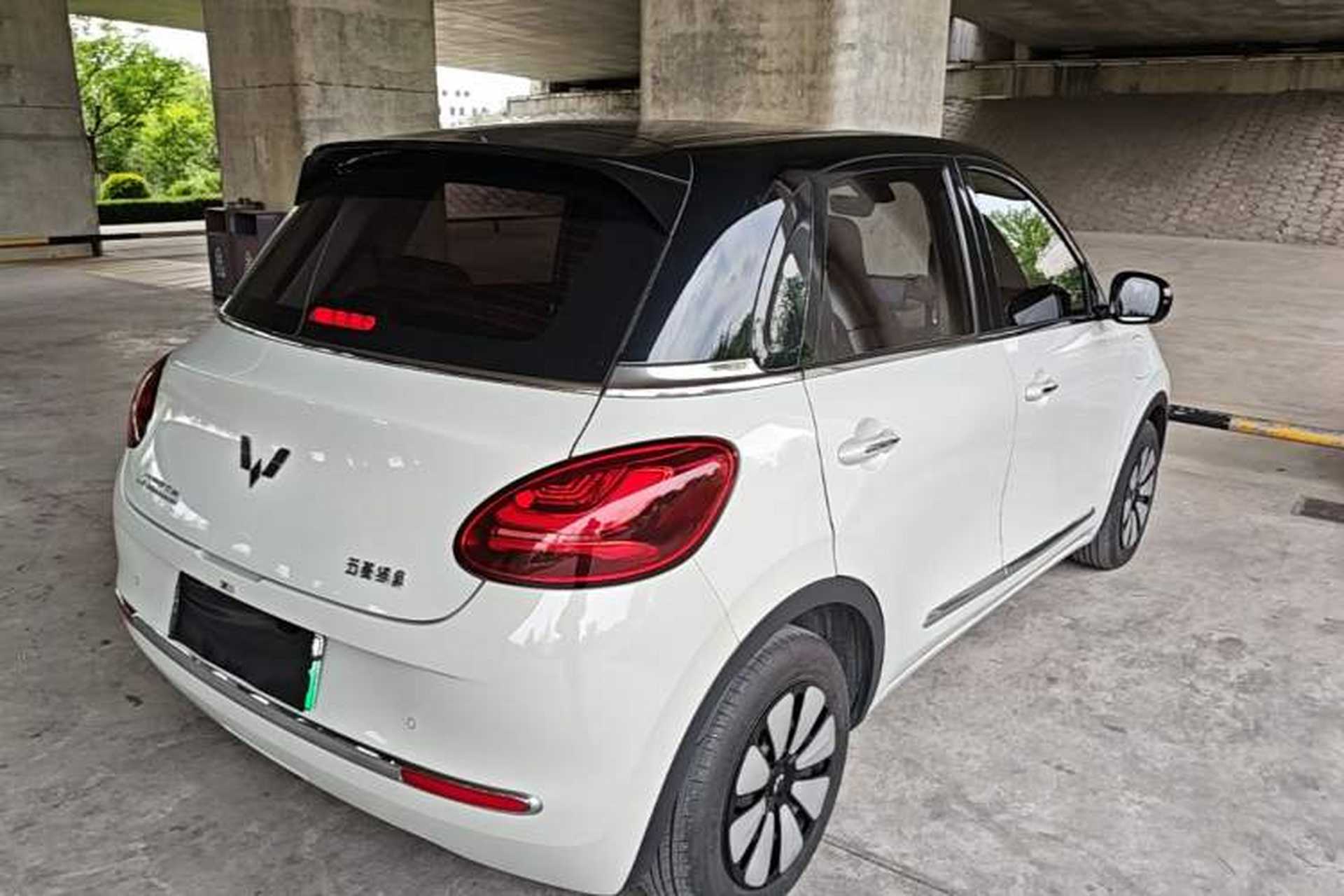 Used Wuling Bingo 2023 333 km Lingxi Connected Version Rear Right 45 Deg