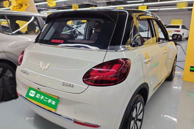 Used Wuling Bingo 2023 333 km Lingxi Connected+ Version Rear Right 45 Deg
