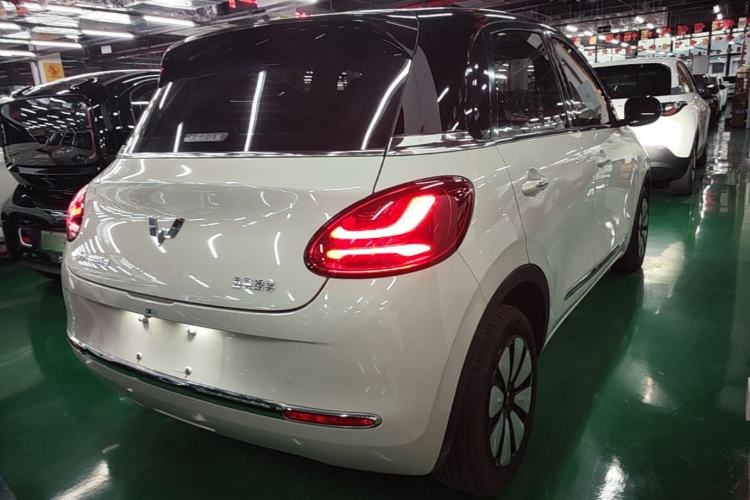 Used Wuling Bingo 2023 203km Comfort Edition Rear Right 45 Deg
