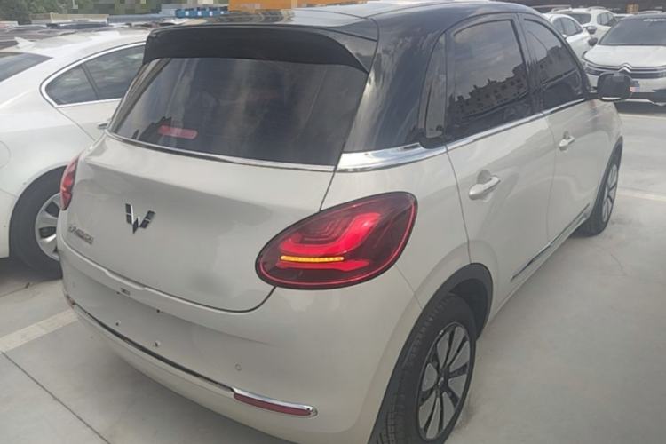 Used Wuling Bingo 2023 203km Comfort Edition Rear Right 45 Deg