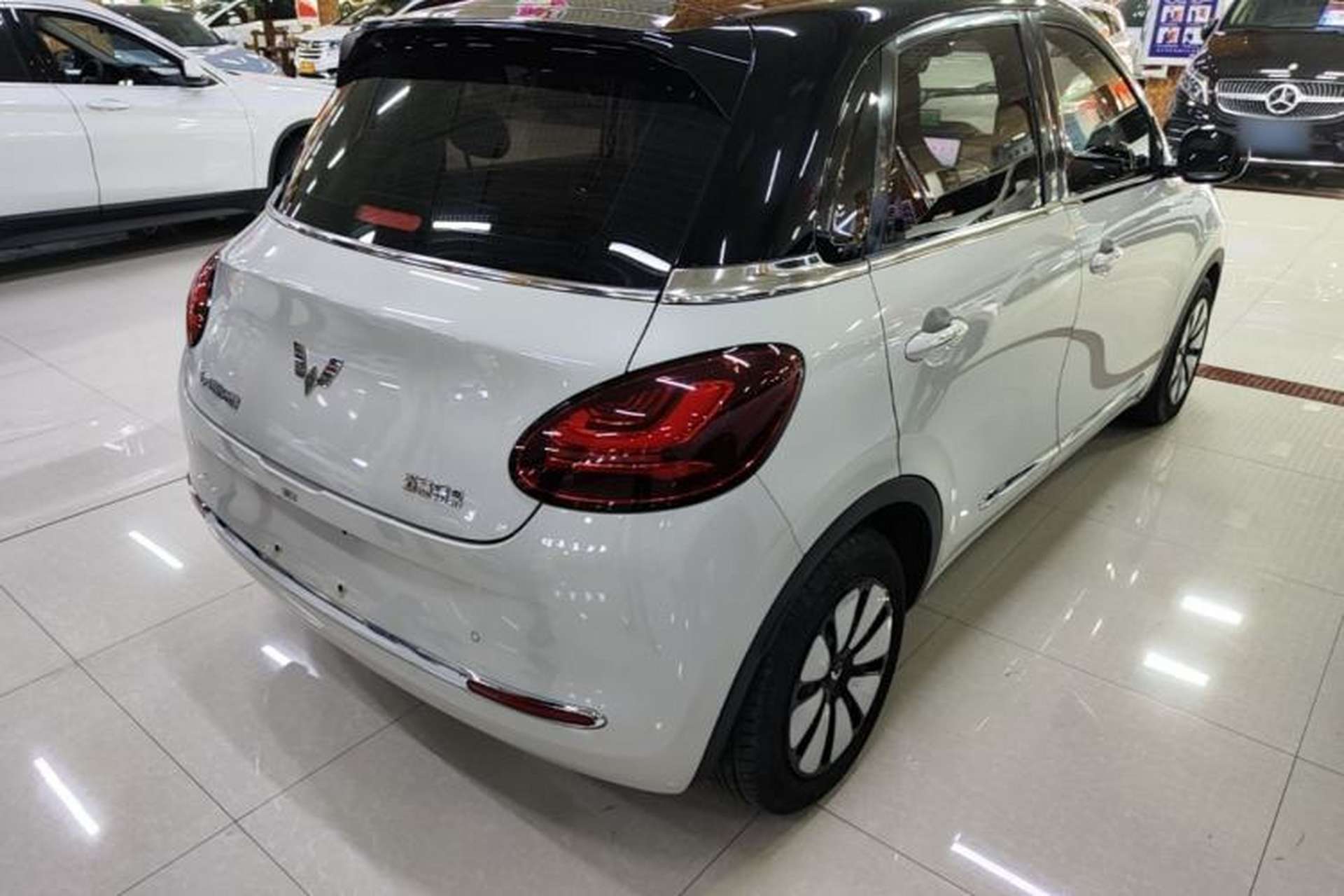 Used Wuling Bingo 2023 333 km Lingxi Connected Version Rear Right 45 Deg