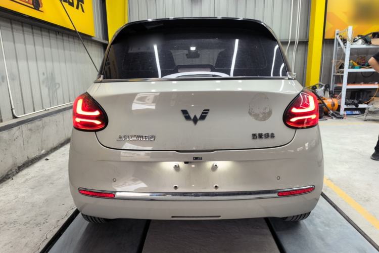 Used Wuling Bingo 2023 410 km Lingxi Deluxe Edition Rear