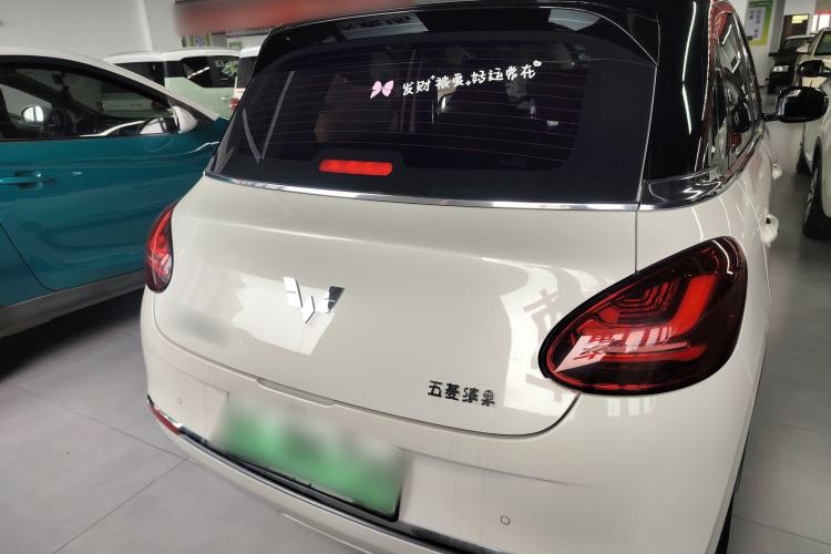 Used Wuling Bingo 2023 333 km Enjoyment Version Rear