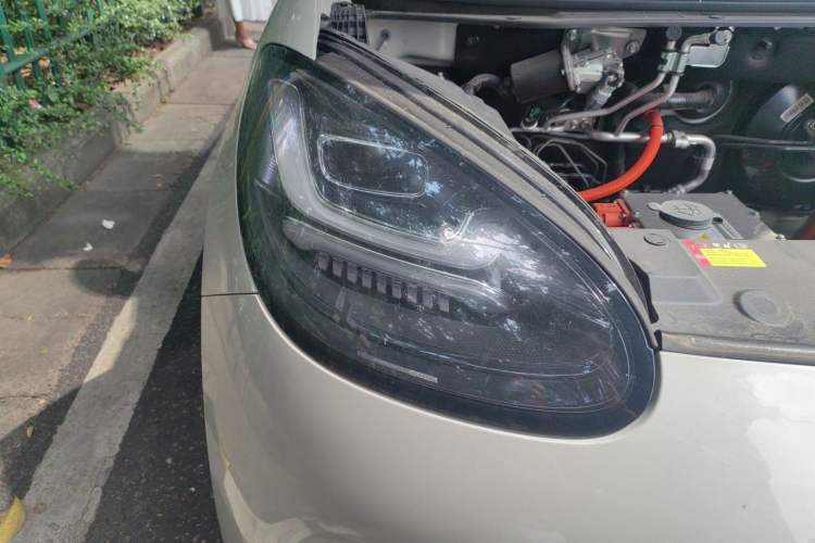 Used Wuling Bingo 2023 333 km Lingxi Connected+ Version Right Front Headlight