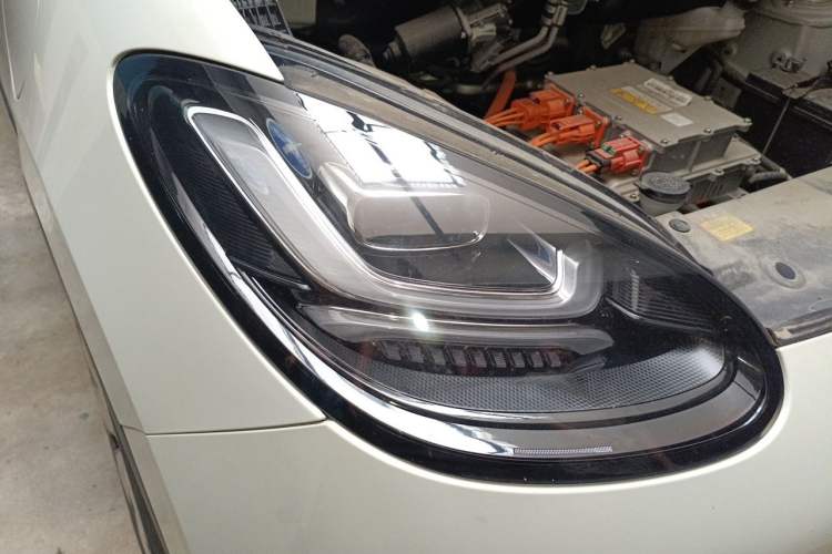 Used Wuling Bingo 2023 203km Comfort Edition Right Front Headlight