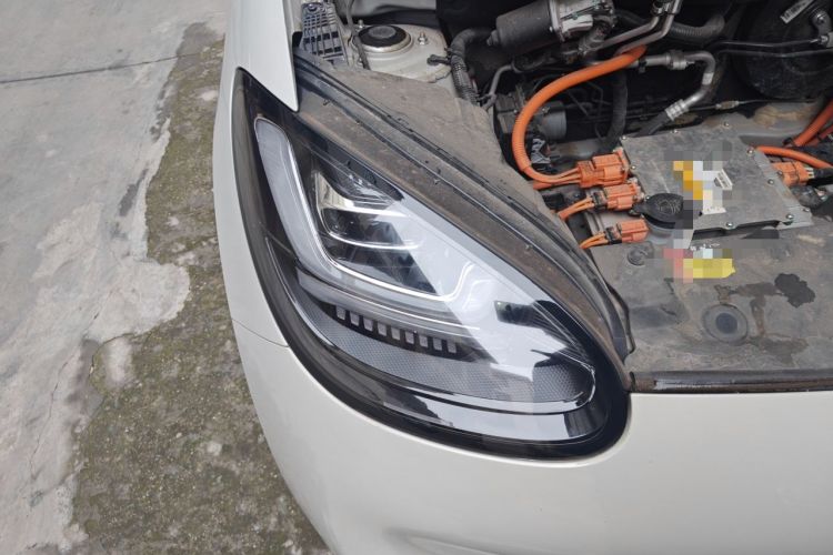 Used Wuling Bingo 2023 333 km Enjoyment Version Right Front Headlight