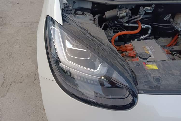 Used Wuling Bingo 2023 333 km Lingxi Connected Version Right Front Headlight