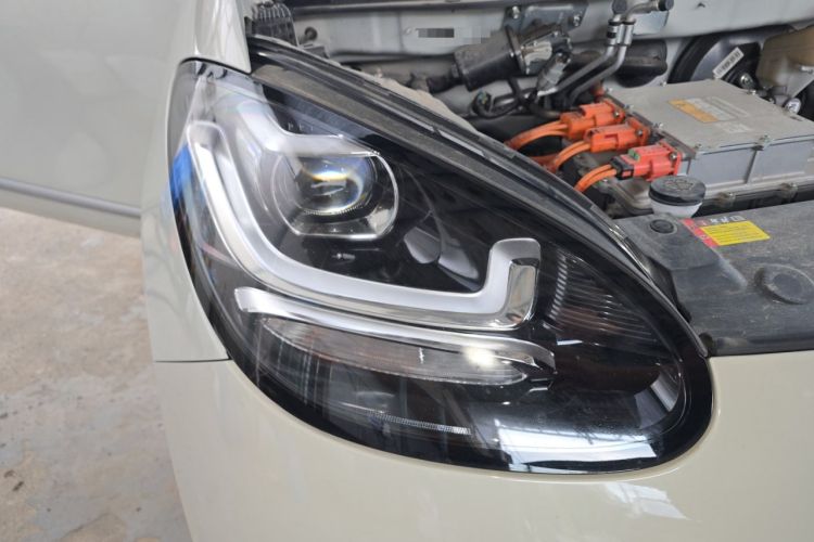 Used Wuling Bingo 2023 203km Light Edition Right Front Headlight