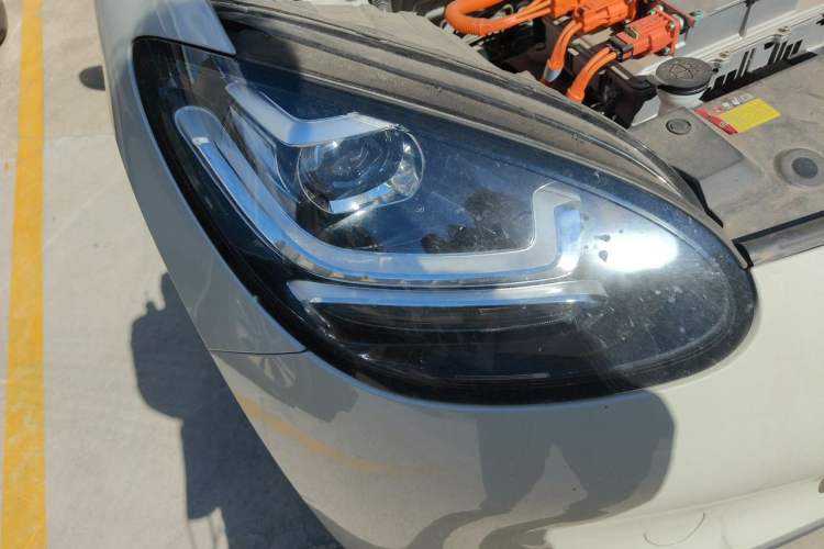 Used Wuling Bingo 2023 203km Light Edition Right Front Headlight