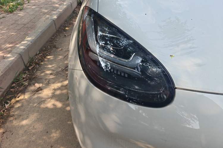 Used Wuling Bingo 2023 203km Comfort Edition Right Front Headlight