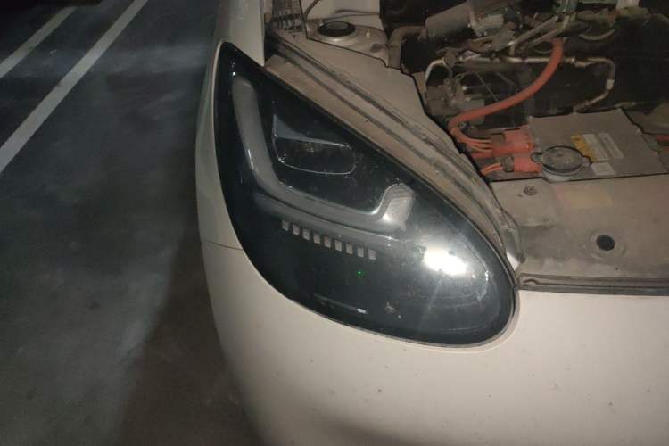 Used Wuling Bingo 2023 333km Enjoy+ Version Right Front Headlight