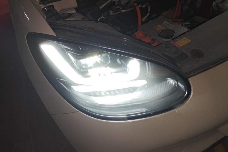 Used Wuling Bingo 2023 410 km Lingxi Deluxe Edition Right Front Headlight