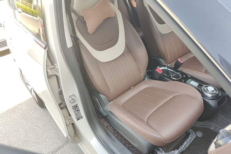 Used Wuling Bingo 2023 333km Enjoy+ Version Right Front Seat