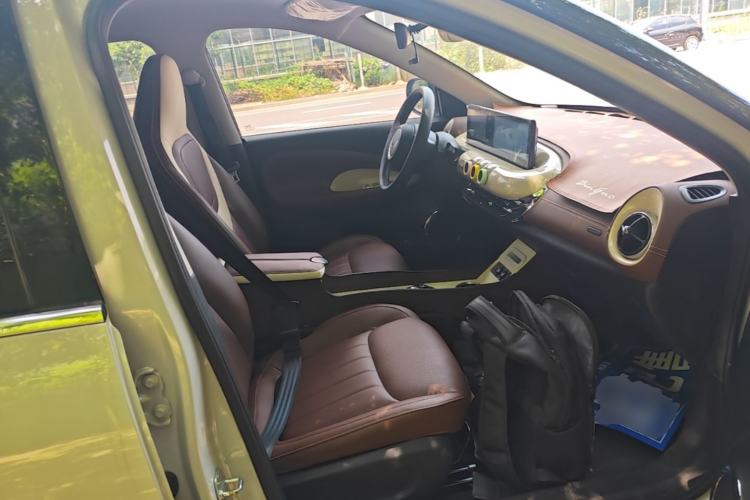 Used Wuling Bingo 2023 333 km Enjoyment Version Right Front Seat