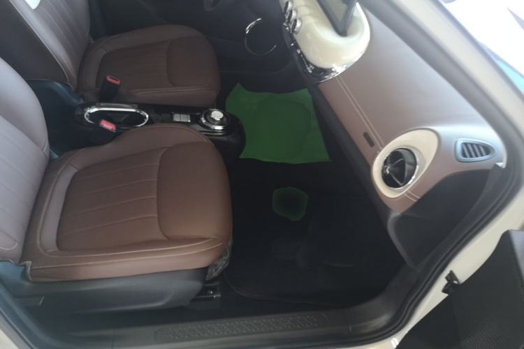 Used Wuling Bingo 2023 333 km Enjoyment Version Right Front Seat