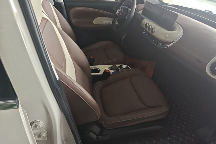 Used Wuling Bingo 2023 333km Enjoy+ Version Right Front Seat