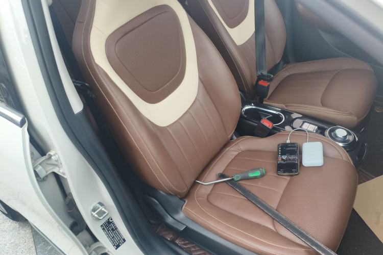 Used Wuling Bingo 2023 333 km Enjoyment Version Right Front Seat