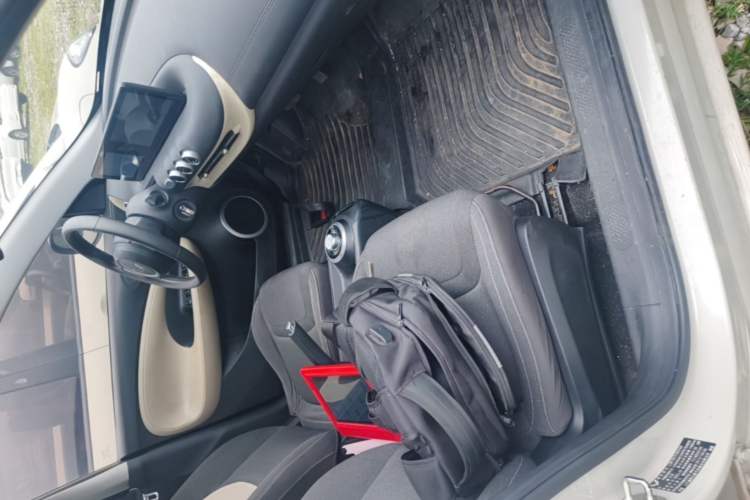 Used Wuling Bingo 2023 333 km Fast-Share Version Right Front Seat