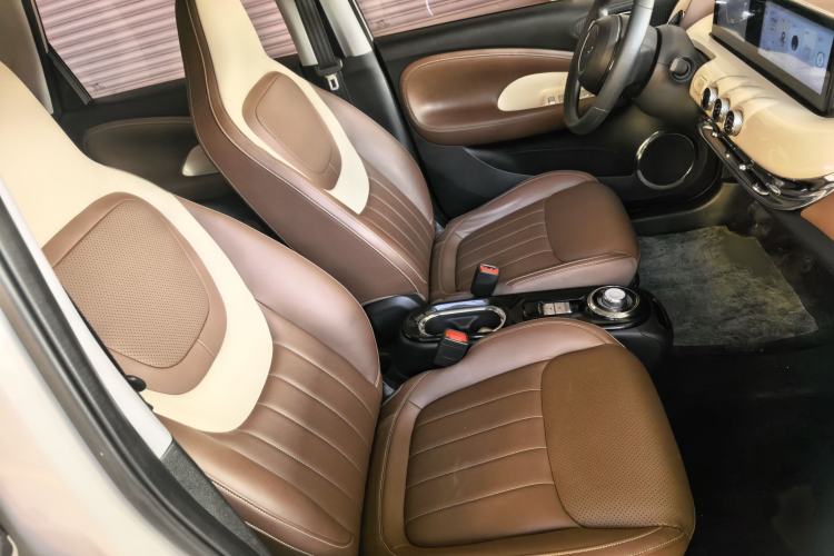 Used Wuling Bingo 2023 333km Enjoy+ Version Right Front Seat