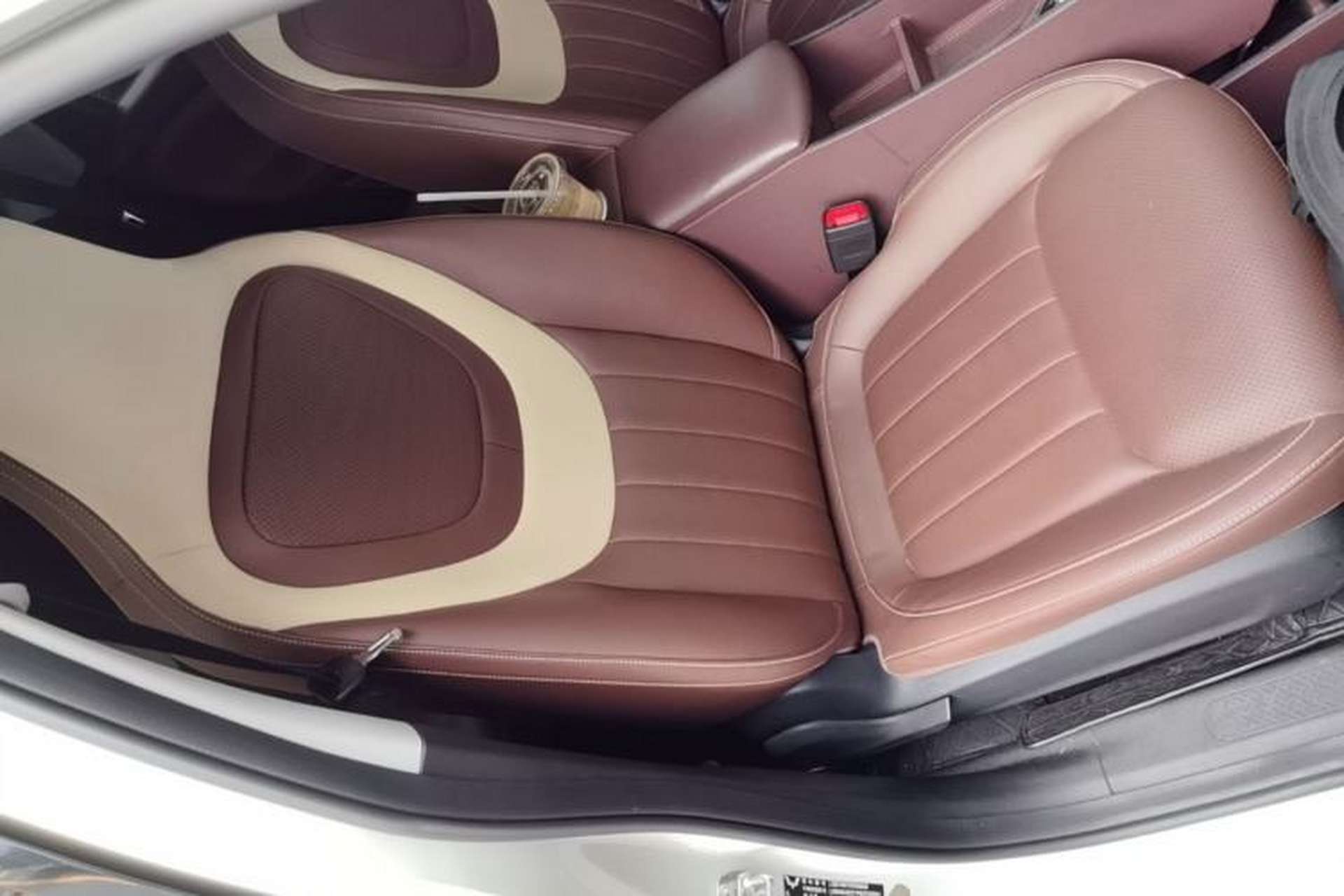 Used Wuling Bingo 2023 333 km Lingxi Connected Version Right Front Seat