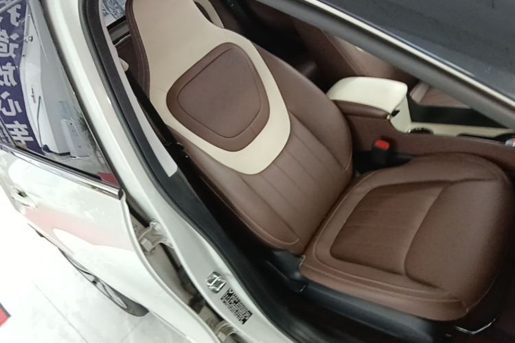 Used Wuling Bingo 2023 333 km Enjoyment Version Right Front Seat