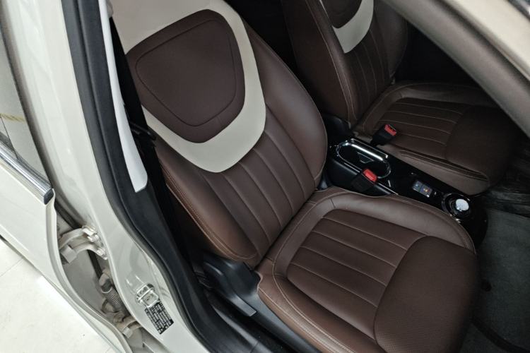 Used Wuling Bingo 2023 333km Enjoy+ Version Right Front Seat