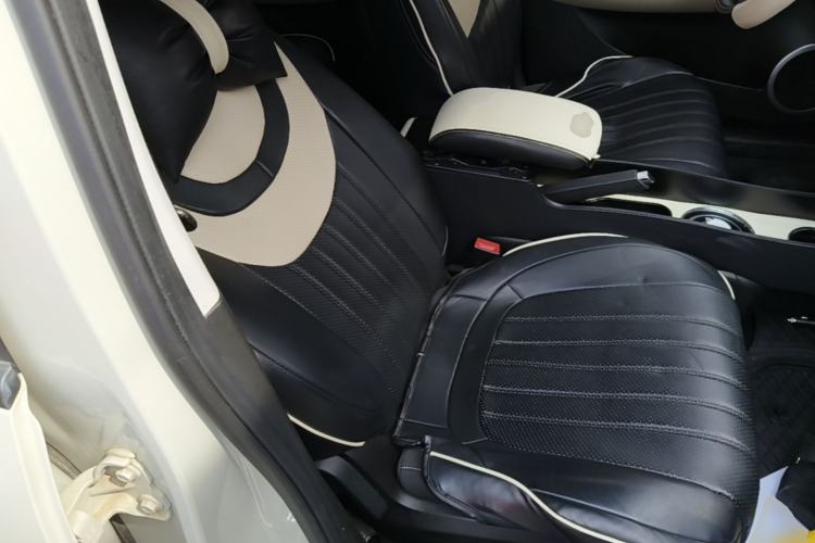 Used Wuling Bingo 2023 203km Light Edition Right Front Seat