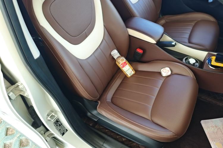 Used Wuling Bingo 2023 203km Comfort Edition Right Front Seat