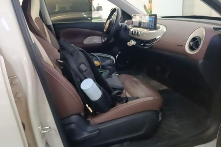 Used Wuling Bingo 2023 333km Enjoy+ Version Right Front Seat