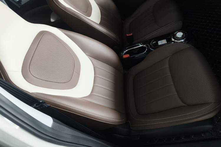 Used Wuling Bingo 2023 333km Enjoy+ Version Right Front Seat
