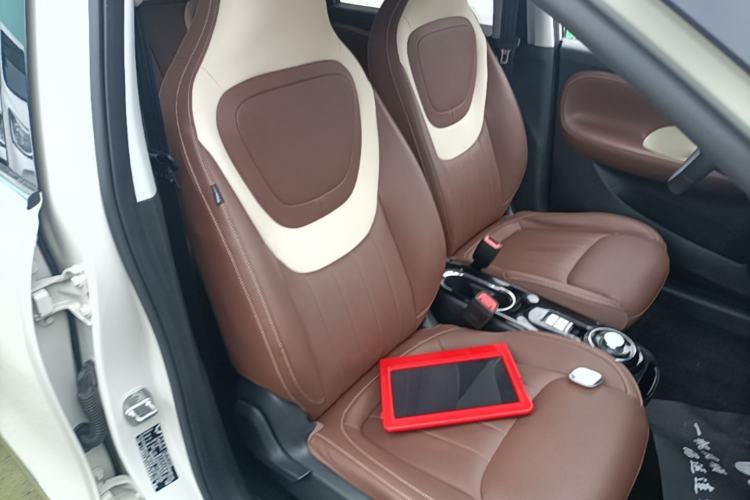 Used Wuling Bingo 2023 410 km Lingxi Deluxe Edition Right Front Seat