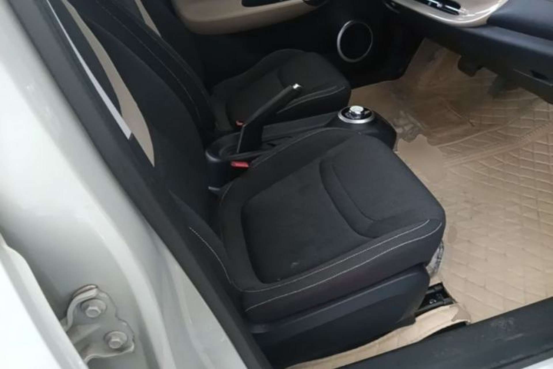 Used Wuling Bingo 2023 203km Light Edition Right Front Seat