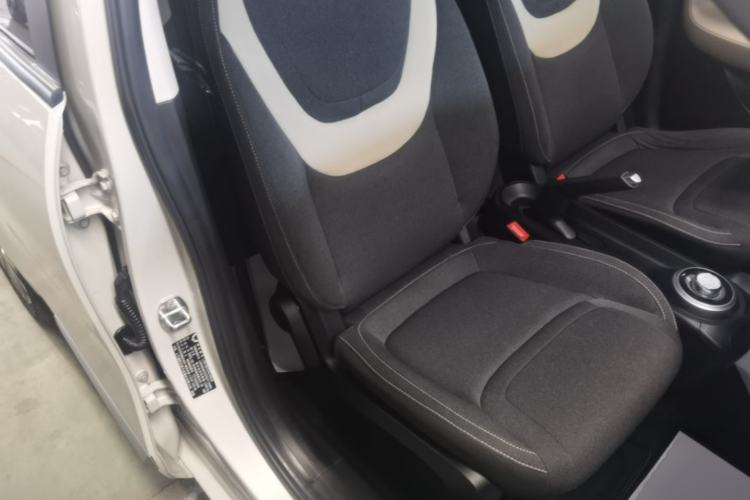 Used Wuling Bingo 2023 203km Light Edition Right Front Seat