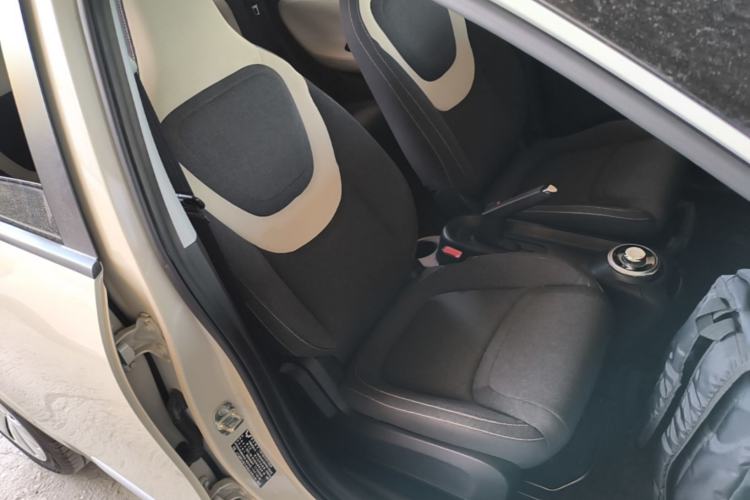 Used Wuling Bingo 2023 203km Light Edition Right Front Seat