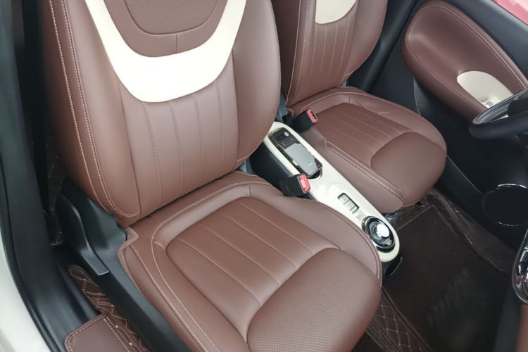 Used Wuling Bingo 2023 333 km Enjoyment Version Right Front Seat