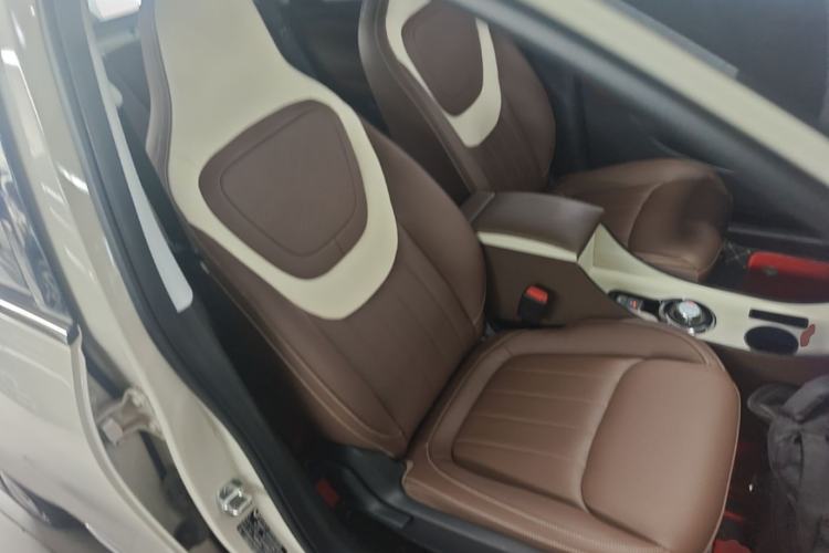 Used Wuling Bingo 2023 333km Enjoy+ Version Right Front Seat