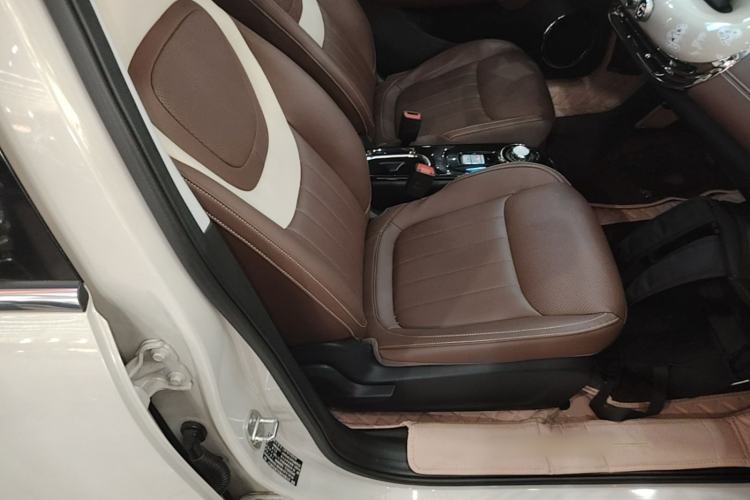 Used Wuling Bingo 2023 333km Enjoy+ Version Right Front Seat