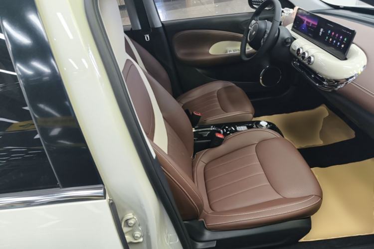 Used Wuling Bingo 2023 410 km Lingxi Deluxe Edition Right Front Seat
