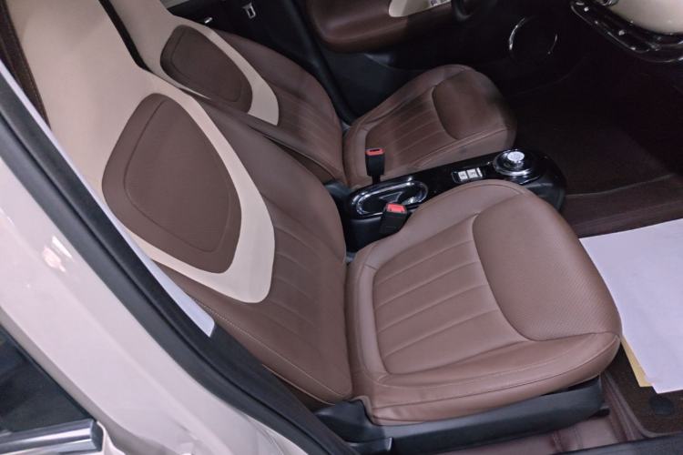 Used Wuling Bingo 2023 333km Enjoy+ Version Right Front Seat