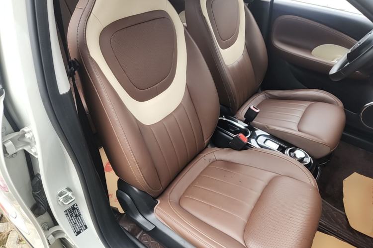 Used Wuling Bingo 2023 333 km Enjoyment Version Right Front Seat